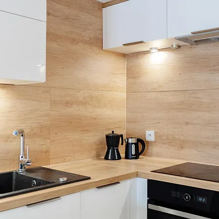 Native Barska 13 * Краков