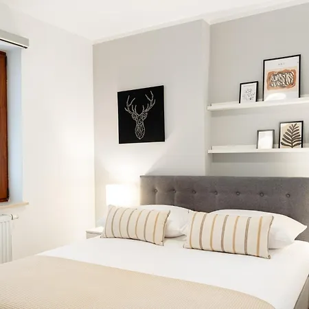 Native Barska 13 크라쿠프