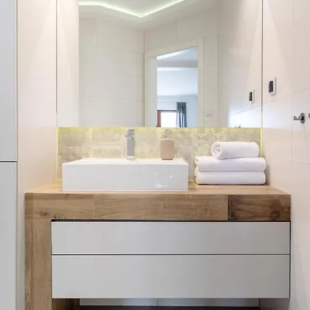 Native Barska 13 Apartamento