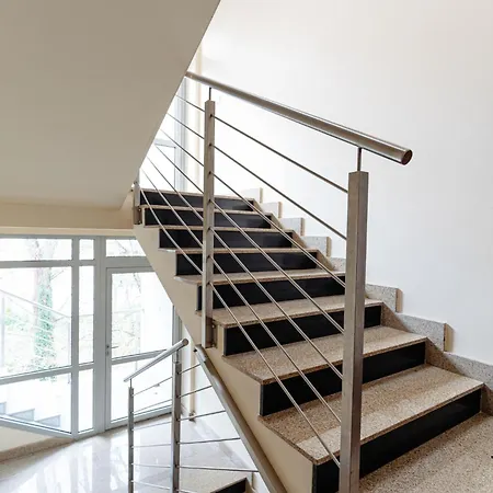 Native Barska 13 Apartment *