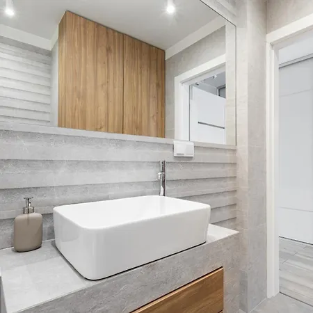 Native Barska 13 Apartamento *
